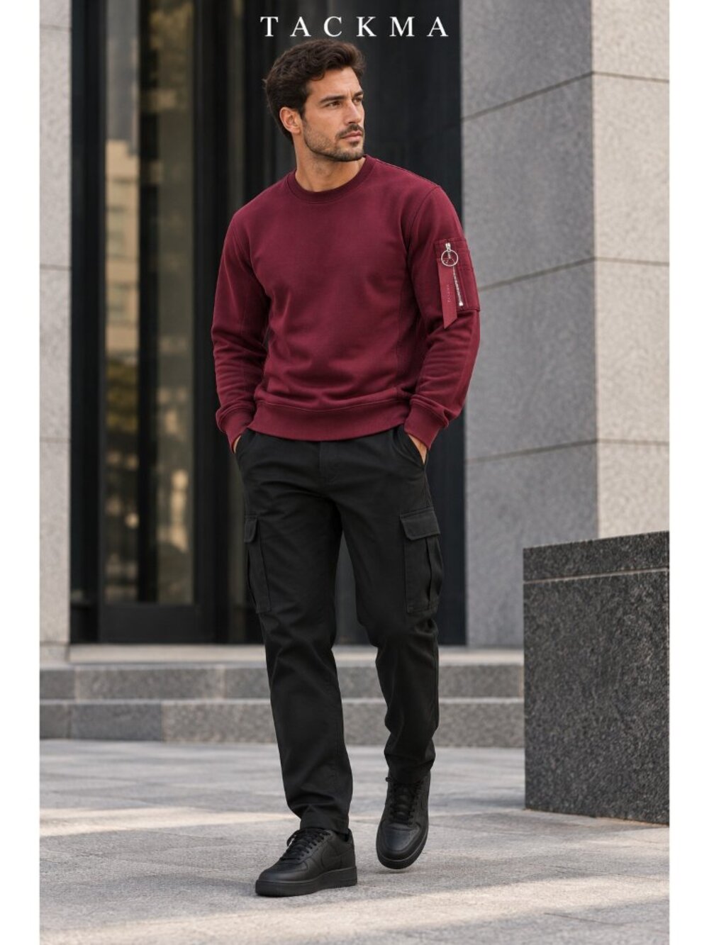 TACKMA Men’s Burgundy Cotton Crewneck Sweatshirt Utility Zip Sleeve NWT XL
